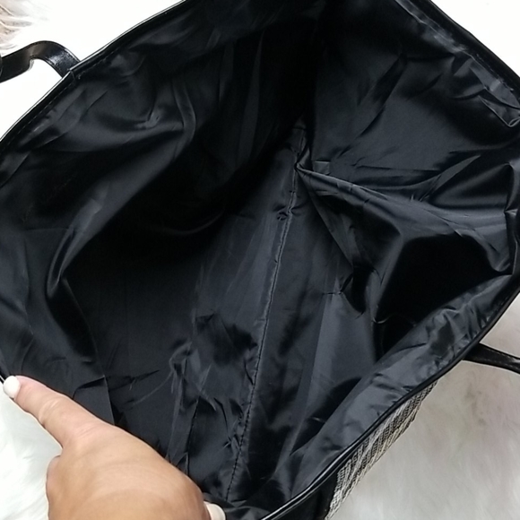 Victoria Secret striped black tote - Picture 9 of 13